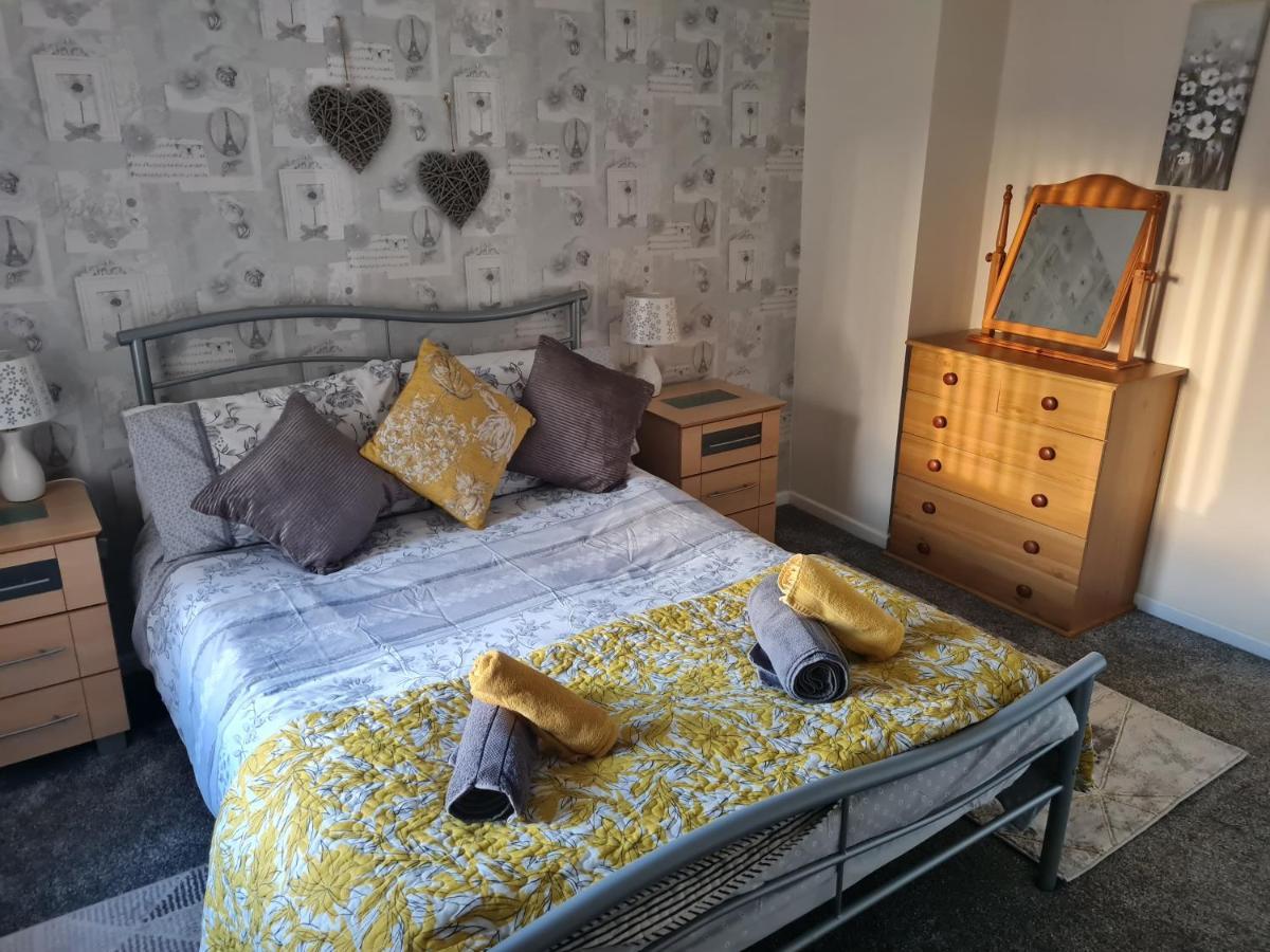 Vila Comfy Quiet Town House Strabane Exteriér fotografie