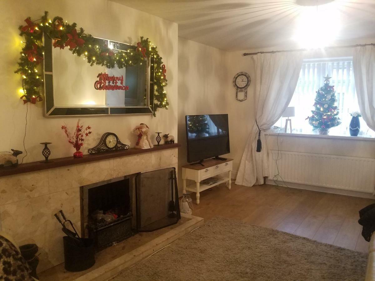 Vila Comfy Quiet Town House Strabane Exteriér fotografie