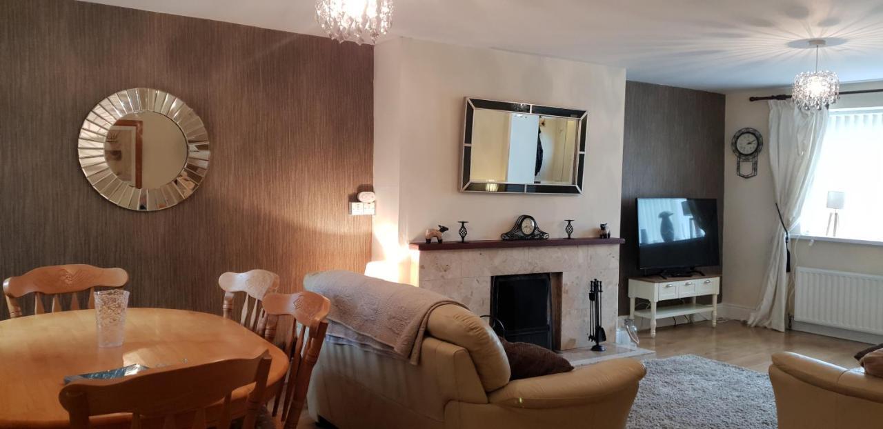 Vila Comfy Quiet Town House Strabane Exteriér fotografie
