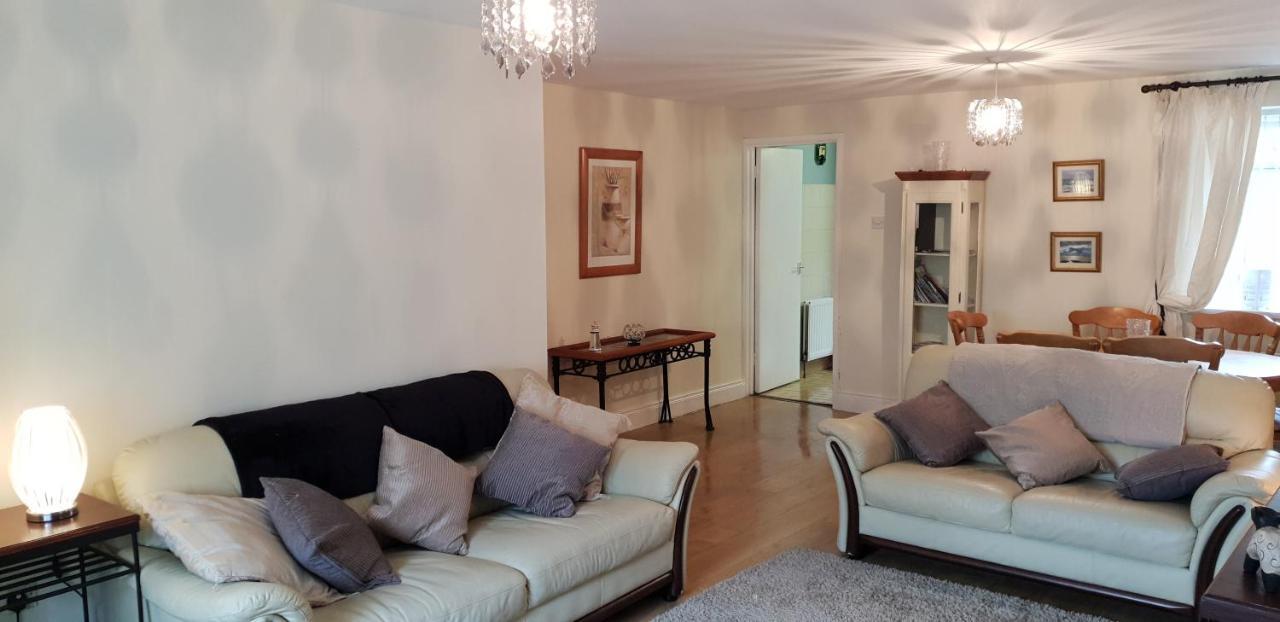 Vila Comfy Quiet Town House Strabane Exteriér fotografie