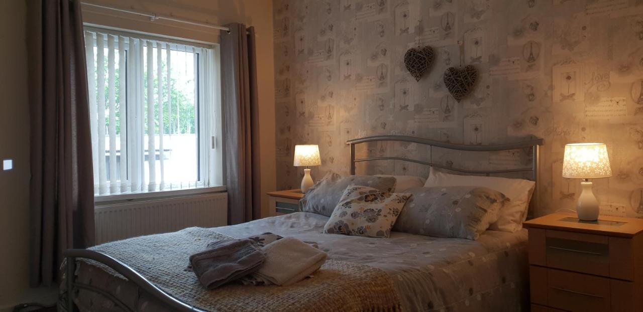 Vila Comfy Quiet Town House Strabane Exteriér fotografie