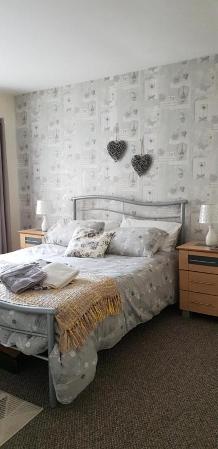 Vila Comfy Quiet Town House Strabane Exteriér fotografie